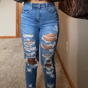 American eagle ripped skinny jeans